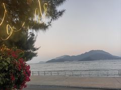 -鹏城人家海鲜酒家·23年老字号(较场尾店)