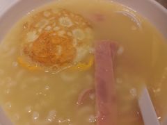 -香港茶餐厅文化体验馆(茶山镇店)