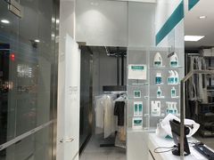 -福奈特洗衣·洗鞋·奢侈品护理(浦东南路店)