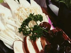 吊龙-手选潮汕鲜活牛肉火锅(二七广场店)