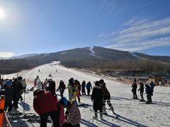 -中旅松花湖滑雪场