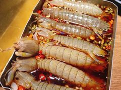 -鑫釜山海鲜烧烤(鑫丰国际店)
