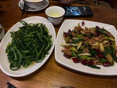 -小厨子私房菜·云南美食店