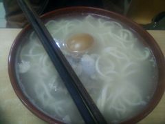 -亮亮面馆(经六路店)