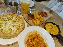 -必胜客(WOW贺州灵峰店)