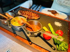 -弦月窗LUNETTE BY AMANDA(复兴路店)