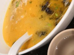 秘制酸汤肥牛-鹿港小镇(霄云店)
