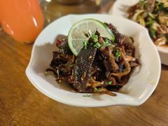 -隔壁老王·家常云南菜(花巷店)