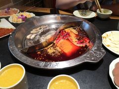 -大龙辣火锅·龙虾·烧烤(湖滨新天地店)
