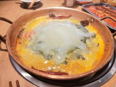 -洱火云南酸菜牛肉火锅(石景山当代商城店)