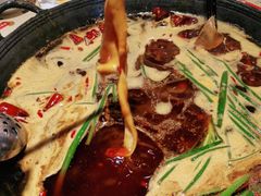 -五里关火锅(牛市口店)