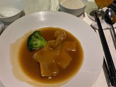 鲍汁扣花胶-皇朝会.经典传统粤菜(外滩店)