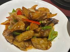 -红东阁东北菜烤肉酒馆(CROSS万象汇店)