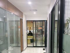 -ME Marvel English 麦迩威英语(万象城校区)