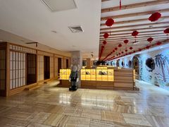 -碧中海汤泉汗蒸酒店