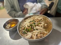 -正宗杨记普洱酸醋米线(总店)