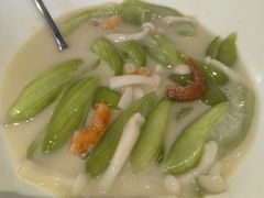-铜锣湾·有麝自然香(渝北财富中心店)