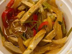 -老乡鸡(六安新加坡御苑店)