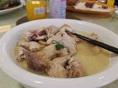 -东豪园林海鲜酒家(南港路辅路店)