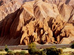 景点-天山神秘大峡谷