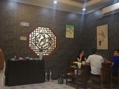 -景明轩•养生酸汤鱼火锅 云贵鲜菌 现舂野果酸汤(王寨小区店)