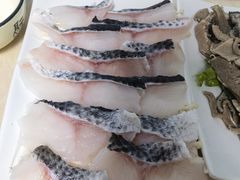 -墨脱石锅椰子鸡•香草鸭•东山羊(大东海店)