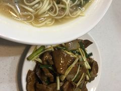 -二扁私房面馆(崂山路店)