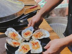 至尊桑拿蚝-天宝食坊·啫啫煲大排档(西华路店)