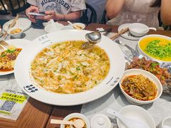 -渔语鱼新川菜Bistro(万象天地店)