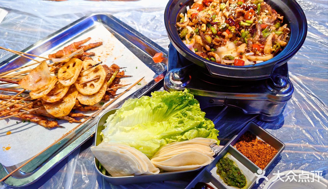 这一口烤肉卷饼太对味了