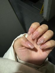 -晨·艺美甲美睫
