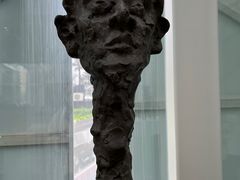 -成都许燎源现代设计艺术博物馆