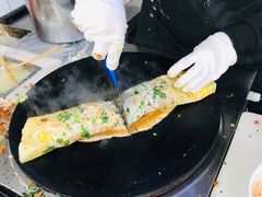 招牌煎饼果子-何太吉·煎饼果子(海防路店)
