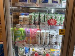 -牛朋牛奶棚(南昌路店)