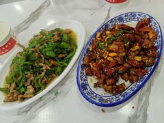 -江城燕子大排档(江汉路步行街店)