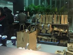 -瑞幸咖啡(尚都国际店)