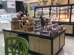 面包甜点陈列柜-KenGee仟吉(芜湖路店)