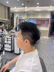 -Mentor Hair Salon