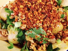 -拈签一笑黄牛肉辣卤串串