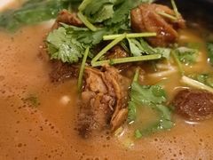 锅挑牛肉面-锅儿挑面馆