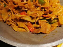 -荷塘秋月·本帮江浙菜(国权路店)