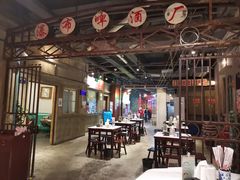 大堂-丹虾|文和友小龙虾·烙锅(陕西路旗舰店)