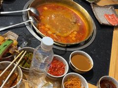 -顶顶汤火牛排火锅·经典铜锅涮肉