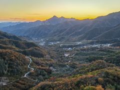 -何适山庄 ·可团建(水长城P2停车场店)