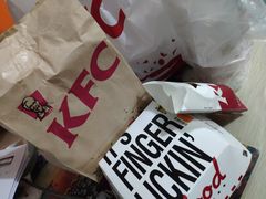-肯德基(宝龙店)