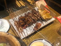 -聚串门儿·东北烧烤(信义坊店)