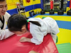 -哈喽实战跆拳道·跳绳·体能(慈云寺馆)