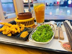 -煲仔皇腊味煲仔饭(经四万达店)