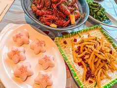 -肥肥虾庄·金牌油焖大虾(杨园滨江时代walk店)