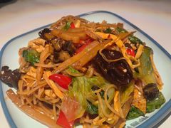 -柳喜辣·烧烤酒局(跃进总店)